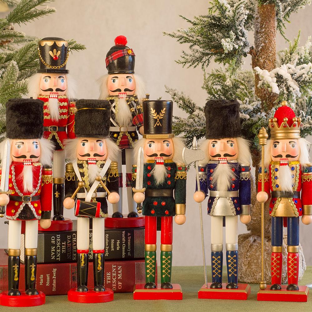 Merry Christmas Vintage Christ - Nutcracker Figurine avaliação e preço