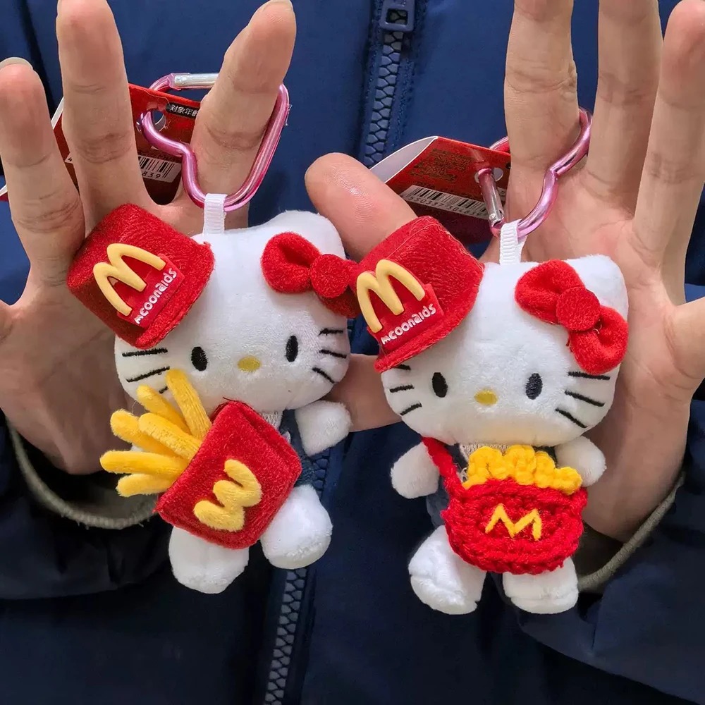 Hello Kitty Sanrio 10Cm Keycha - Santa Hat Plush avaliação e preço